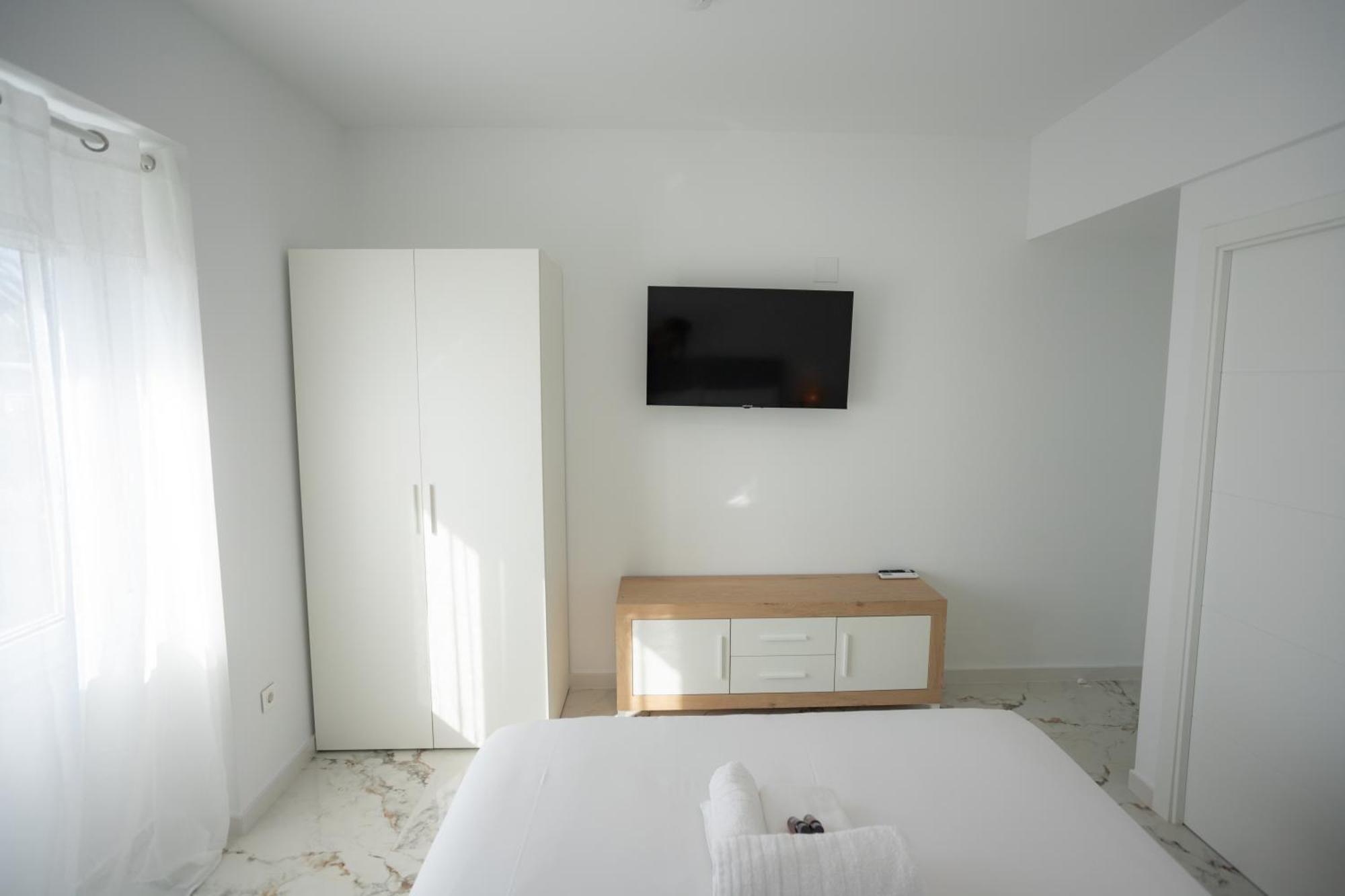 L&G Apartments Bahia Suite Alicante Exteriör bild