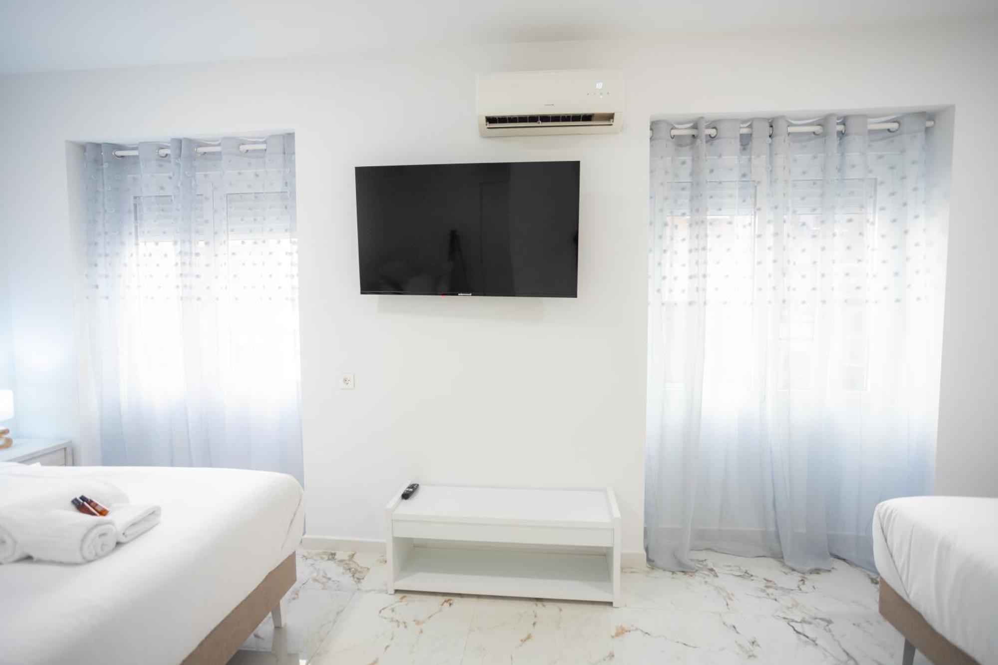 L&G Apartments Bahia Suite Alicante Exteriör bild