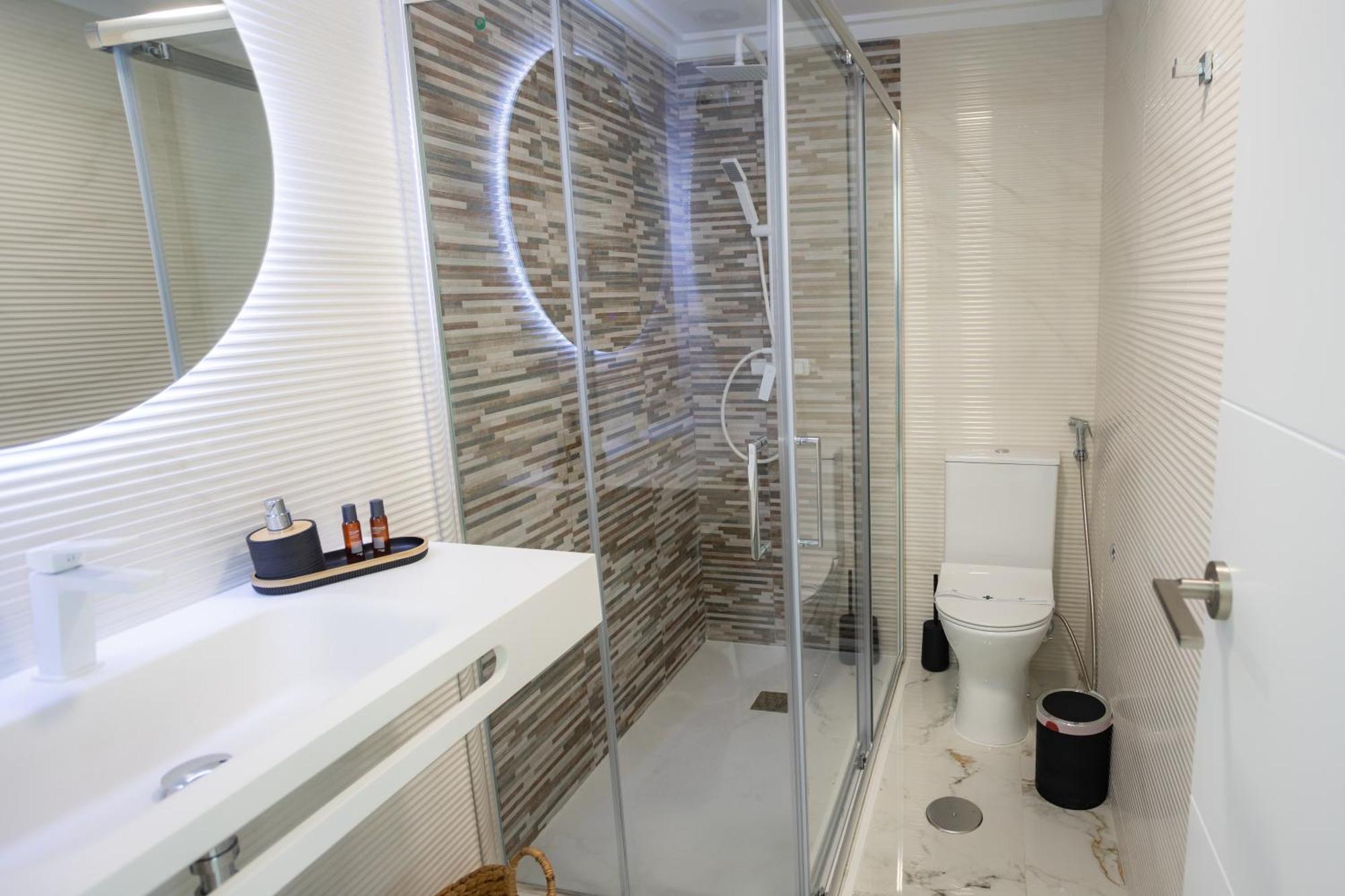 L&G Apartments Bahia Suite Alicante Exteriör bild