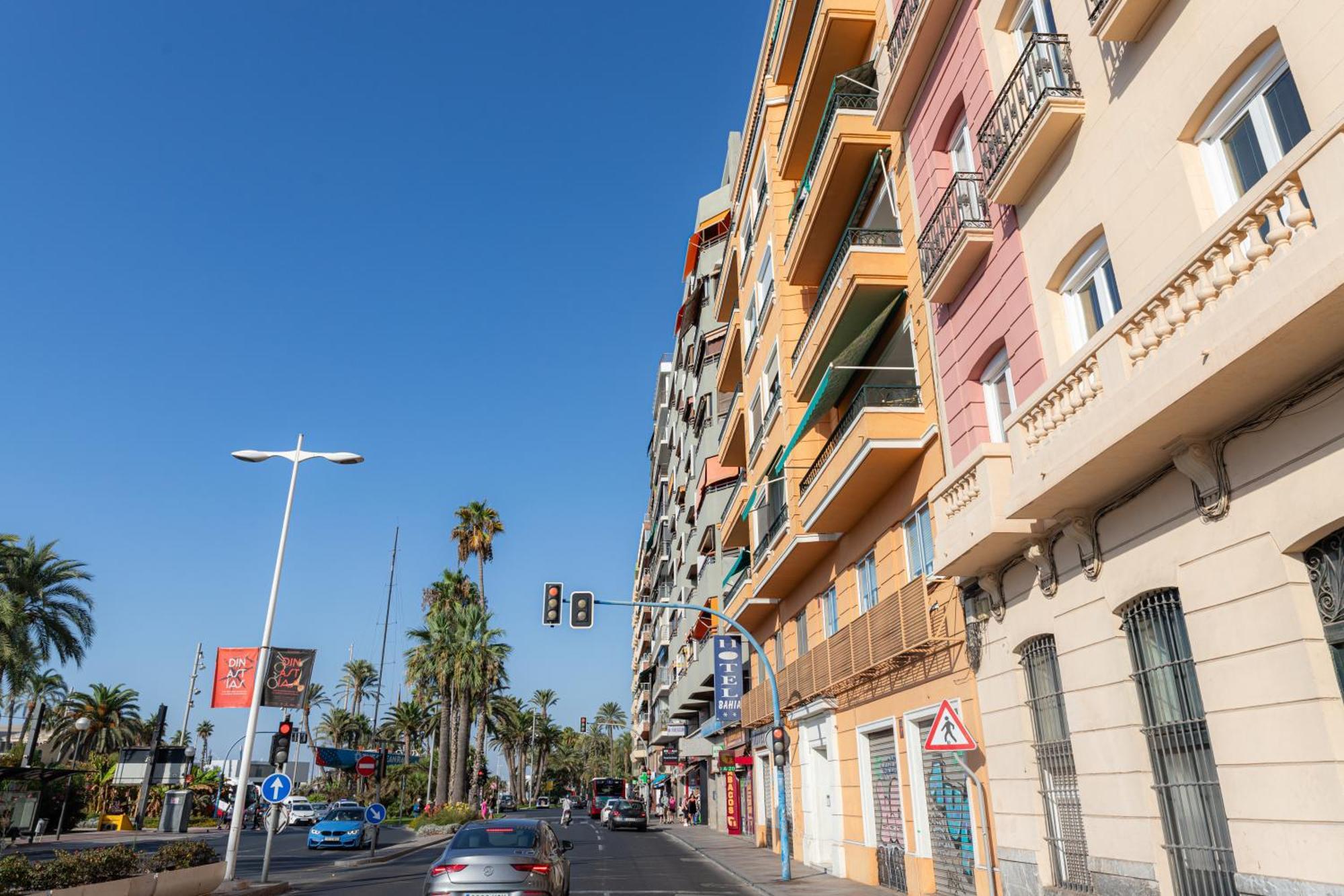 L&G Apartments Bahia Suite Alicante Exteriör bild
