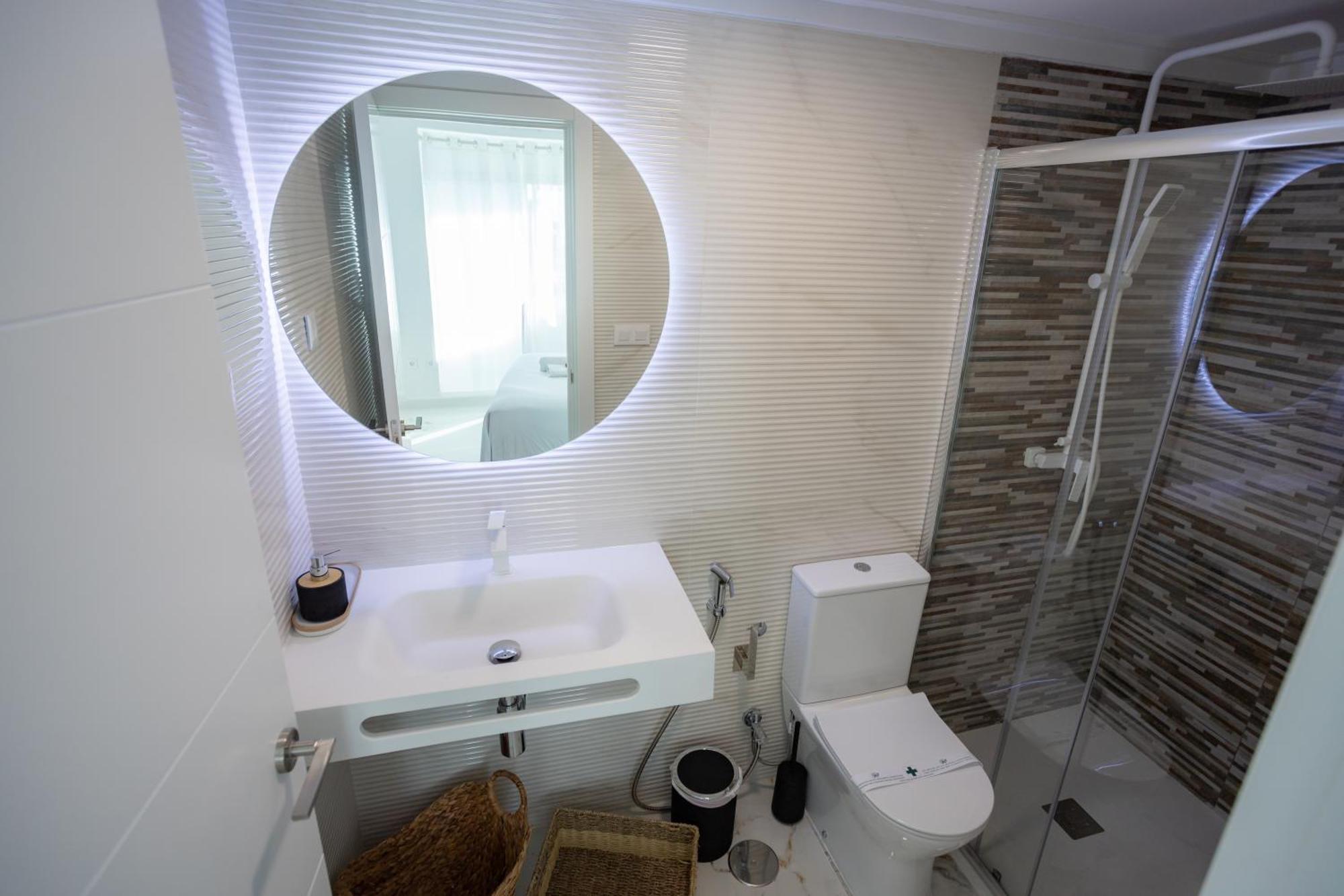 L&G Apartments Bahia Suite Alicante Exteriör bild