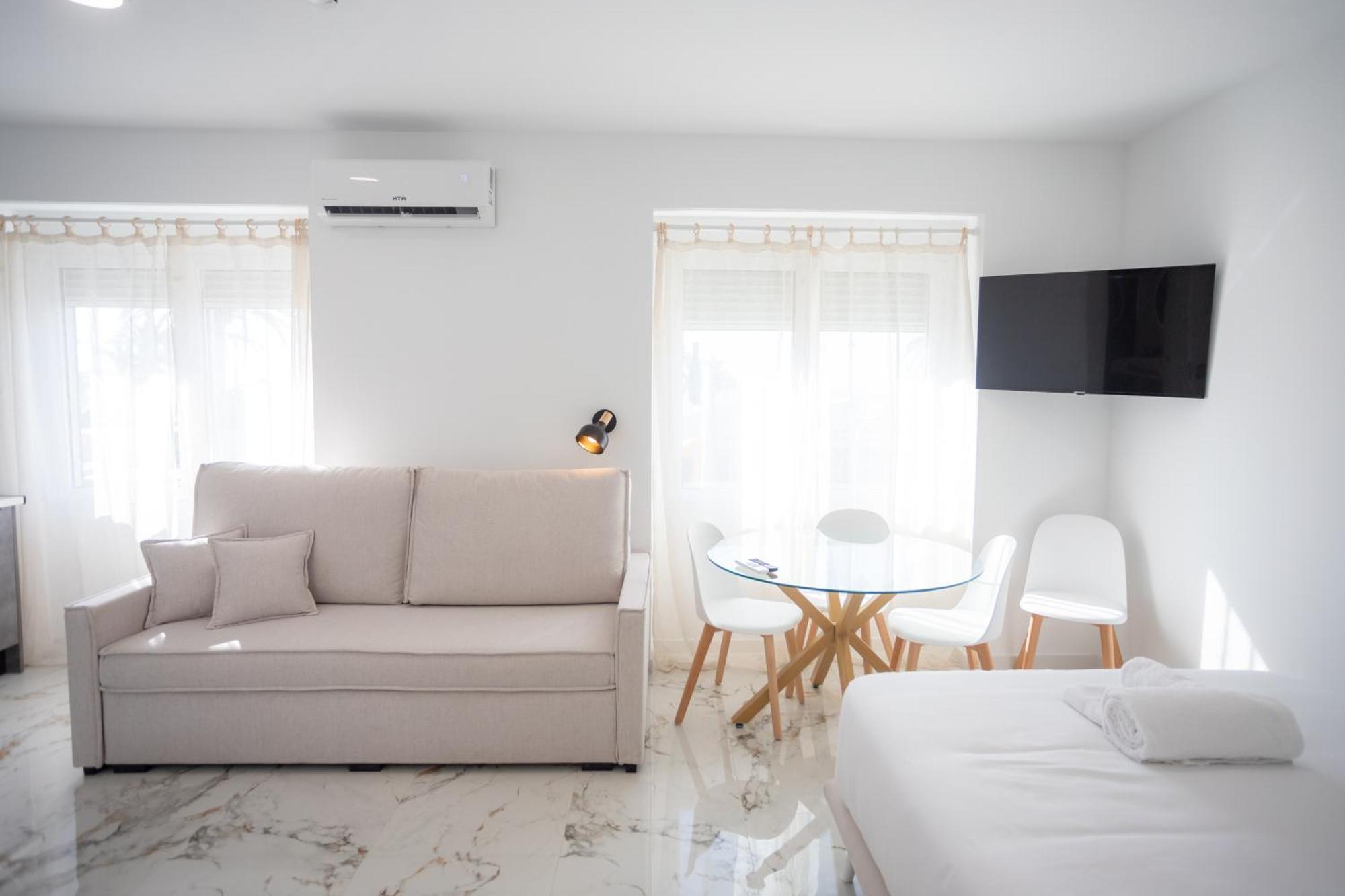 L&G Apartments Bahia Suite Alicante Exteriör bild
